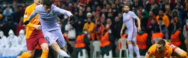 巴萨涉险过关，佩德里成地狱救星