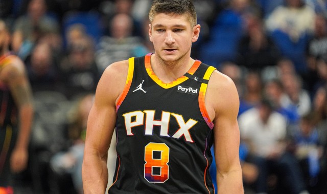 百家乐官网-犯规25-15！太阳阿伦：活塞在禁区里打球 他们做到了防守时不犯规