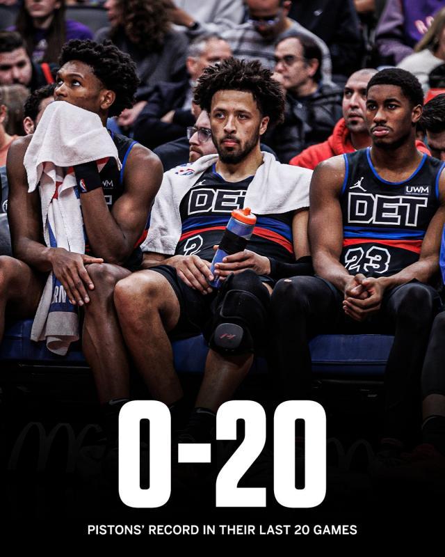 1702368289029046412.jpg GBHTdhLXIAEW8HM.jpg